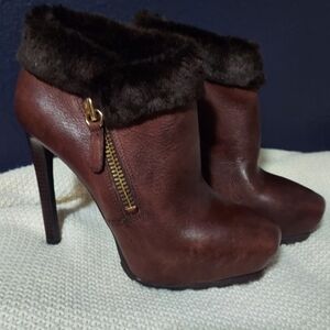 Guess Ivorie Dark Brown Heeled Boots with Fur Trim